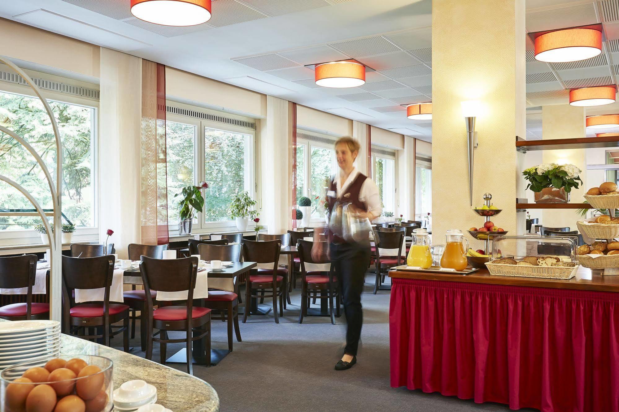 In Via Hotel Paderborn Bagian luar foto